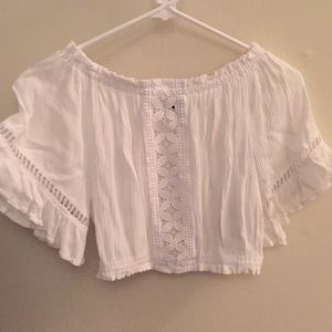 Short sleeve crop top